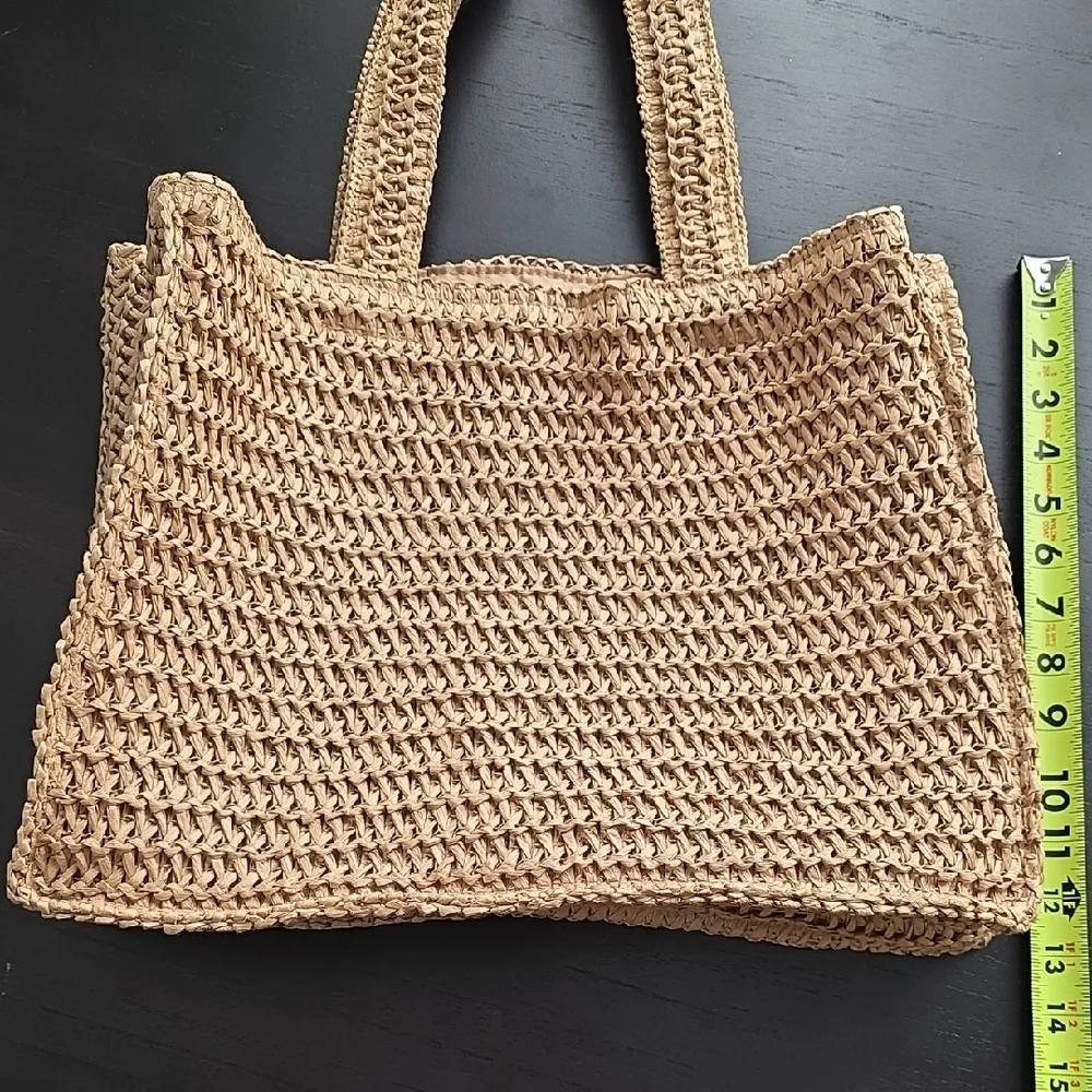 Stylish Tan Woven Tote Bag - Picture 2 of 5